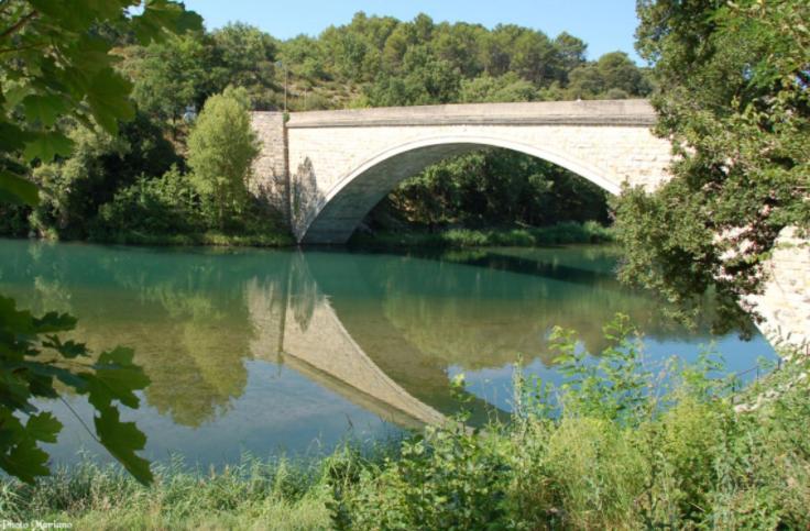 Le Provence Apartment Greoux-les-Bains Bagian luar foto